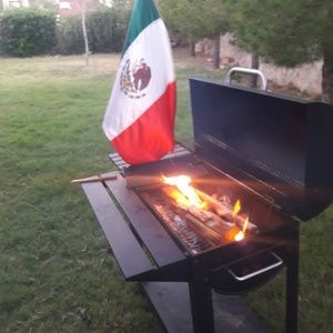 Meet your Posher, Adrian